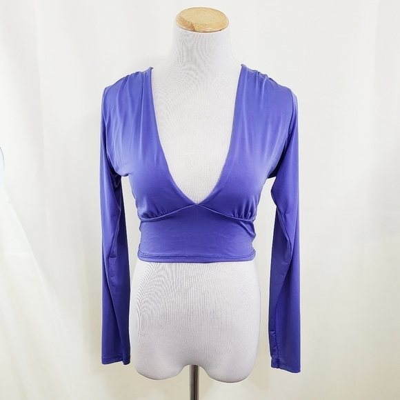 Urban Outfitters Iris plunge crop top size large FLAW - Picture 3 of 7